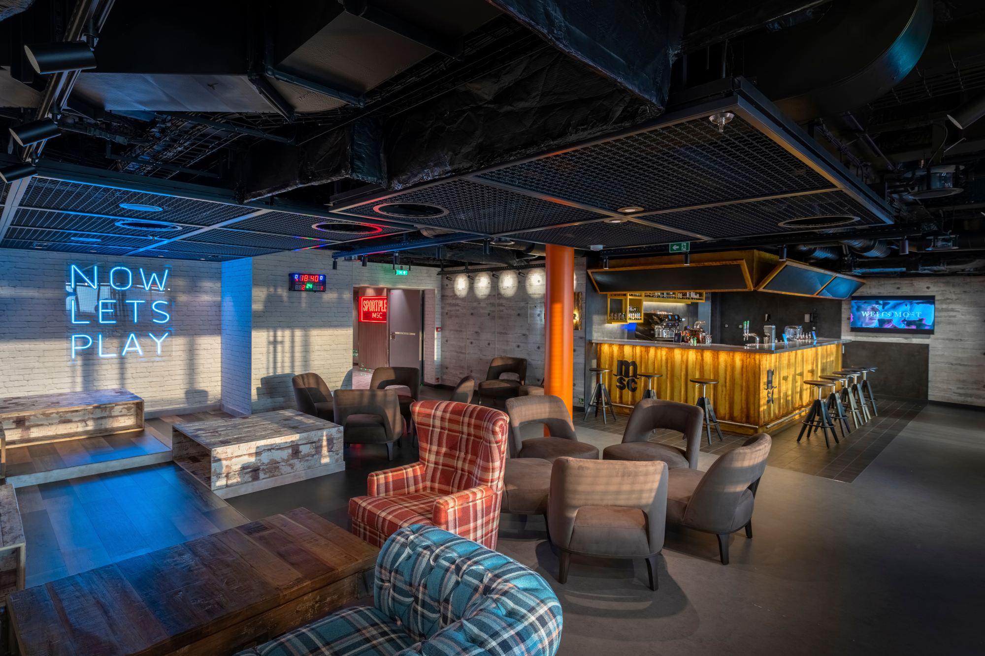 MyCruise MSC World-Europa Offentlige-arealer Barer-lounger-atrium8